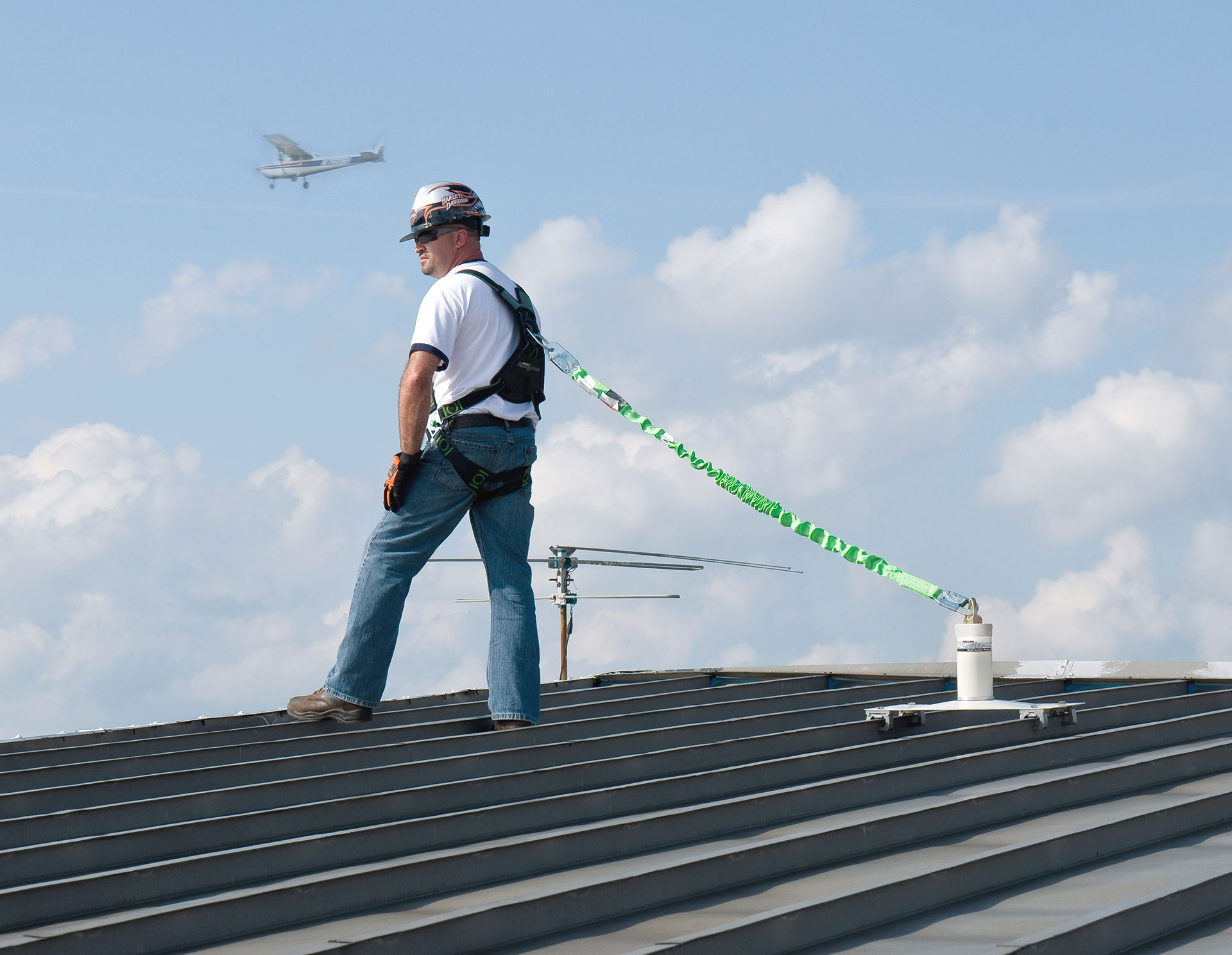 roof-fall-protection-systems-1822-fall-arrest-roof-safety-systems-1920-x-1489  - WRS - Fall Protection Systems and OSHA Training - Webb-Rite Safety